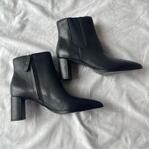 Franco Sarto demmi pointed toe heeled boot size 7